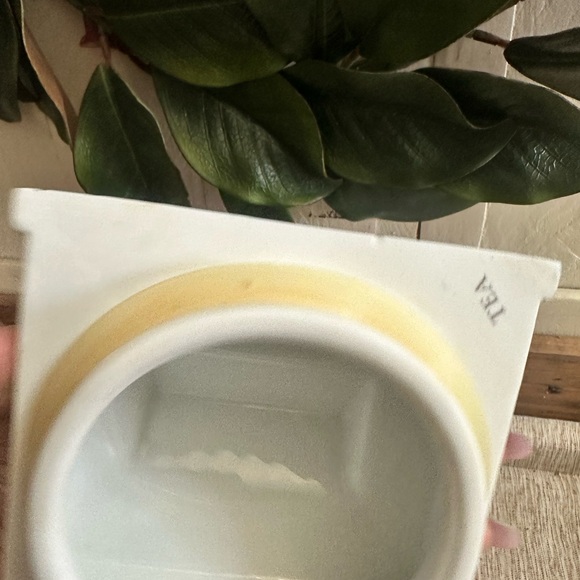 Lenox Spice Village Blue and Green Floral Tea Shoppe Canister - Picture 6 of 9